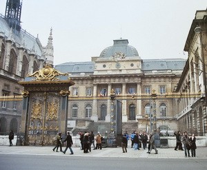 Palais de Justice ou siégeait d’abord le tribunal du 17 août puis le Tribunal révolutionnaire