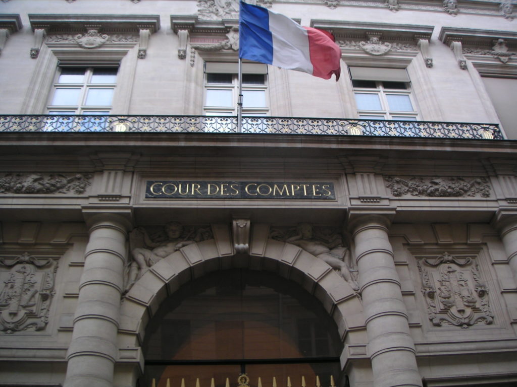 Cour des comptes Paris entrée