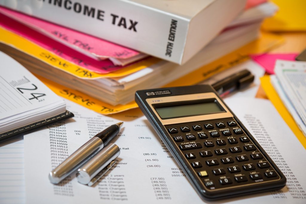 income-tax-g09114240c_1920
